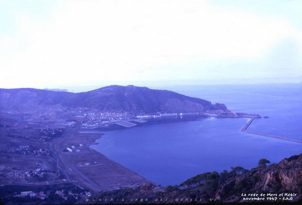ORAN VUE DU FORT DE LA RADE DE MERS EL KEBIR1967.JPG